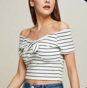 Miss Selfridge  Top in Navy Blue Stripe SIZE 8